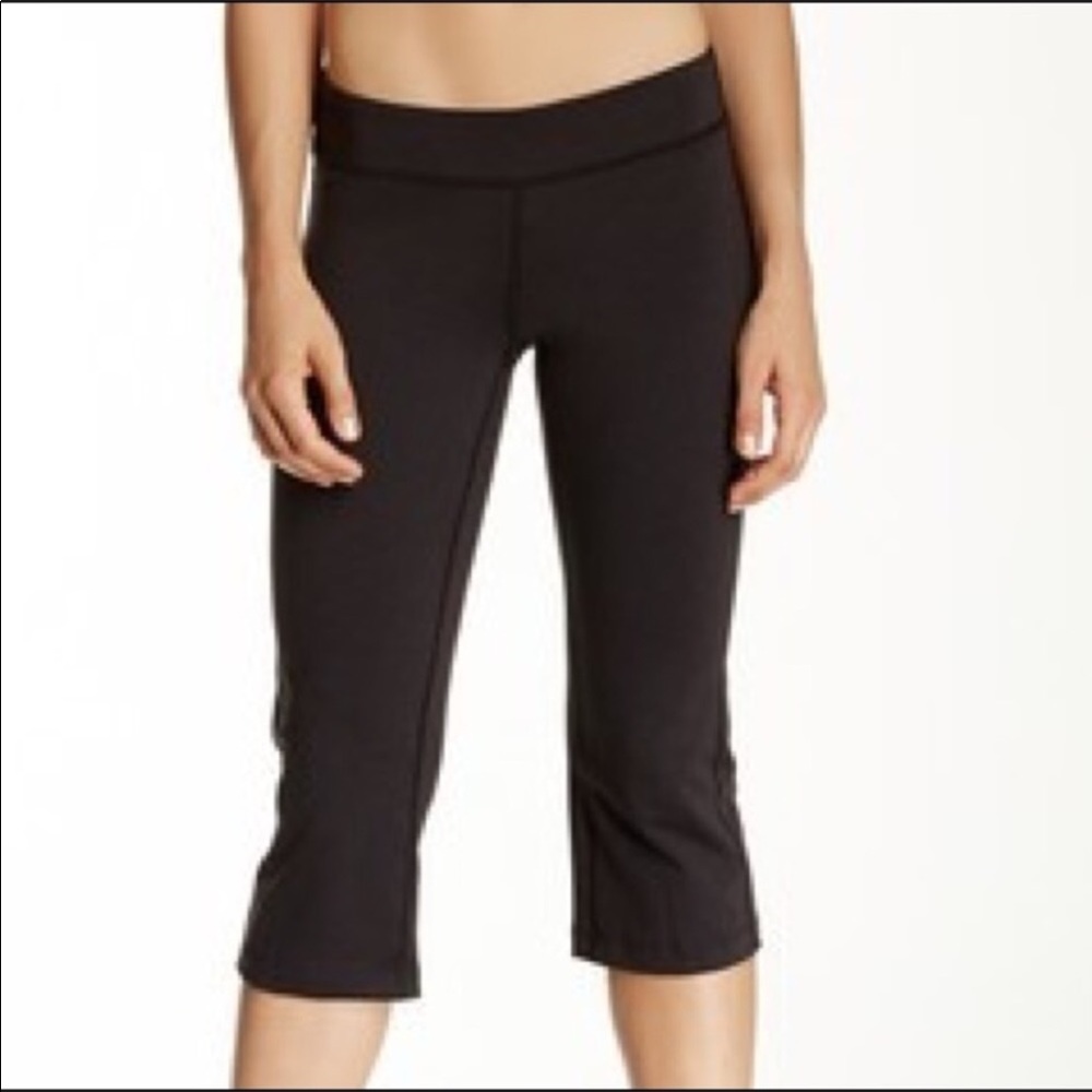 Lucy Powermax Lotus Collection Capri Black